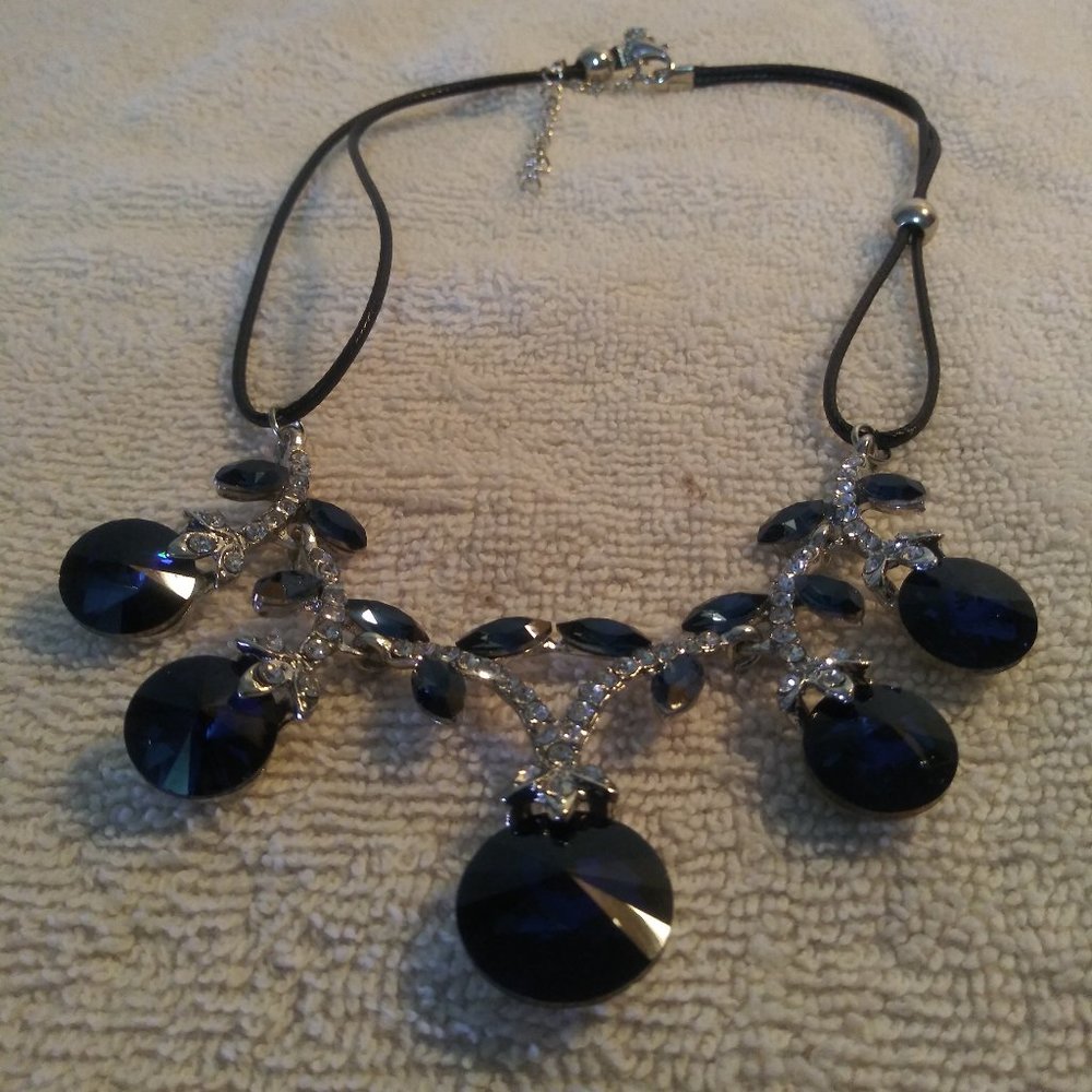 Women's Necklace Blue Leaves Crystal Zircon New